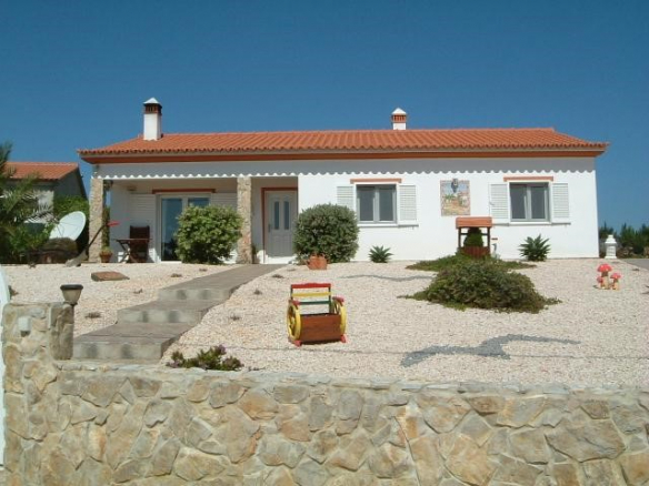 Villa – Aljezur brought to you by Janela Digital – Casa Sapo