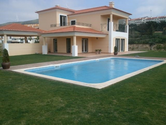 Detached House – Torres Vedras brought to you by Janela Digital – Casa Sapo