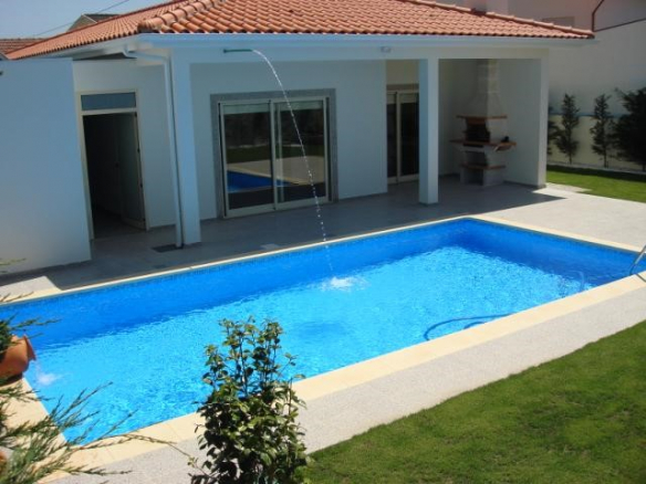 House – Vila Verde brought to you by Janela Digital – Casa Sapo