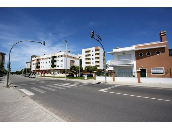 Apartment – Barreiro brought to you by Janela Digital – Casa Sapo