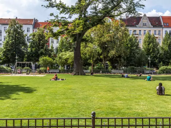 Splendid studio apartment on top floor with big balcony in the heart of Friedrichshain